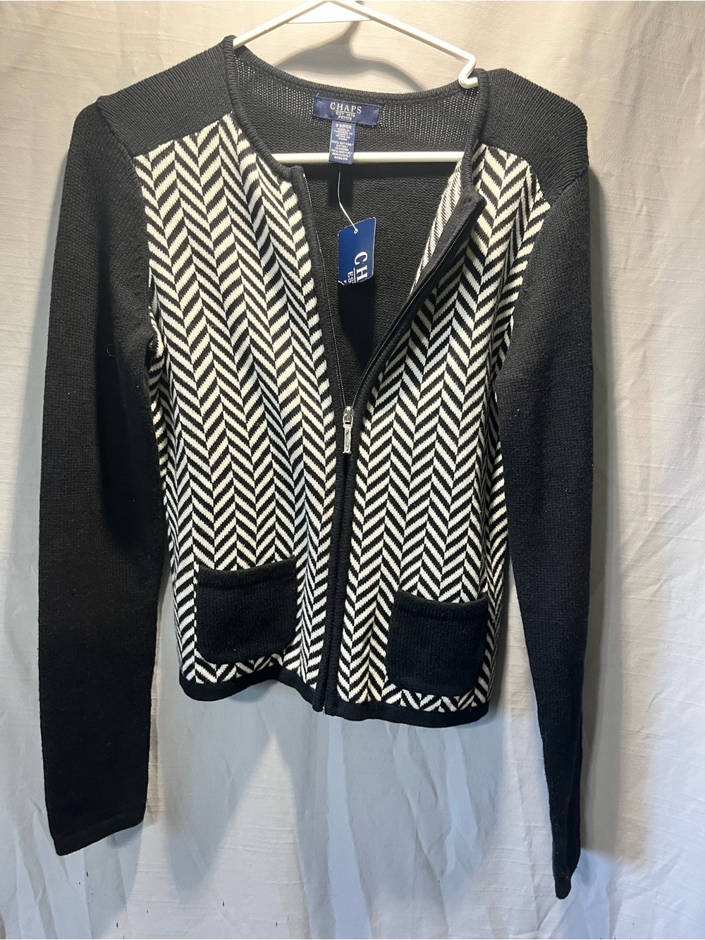 Chaps Black & White Chevron Zip Jacket